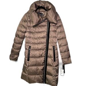 NWT Tahari Brooklyn Asymmetrical Taupe Puffer Coat Medium